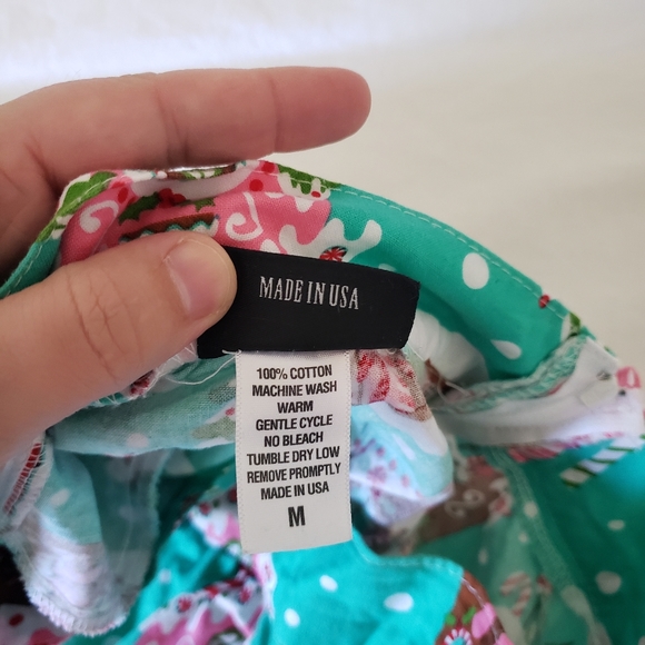 Retrolicious Gingerbread House Skirt - Picture 6 of 6